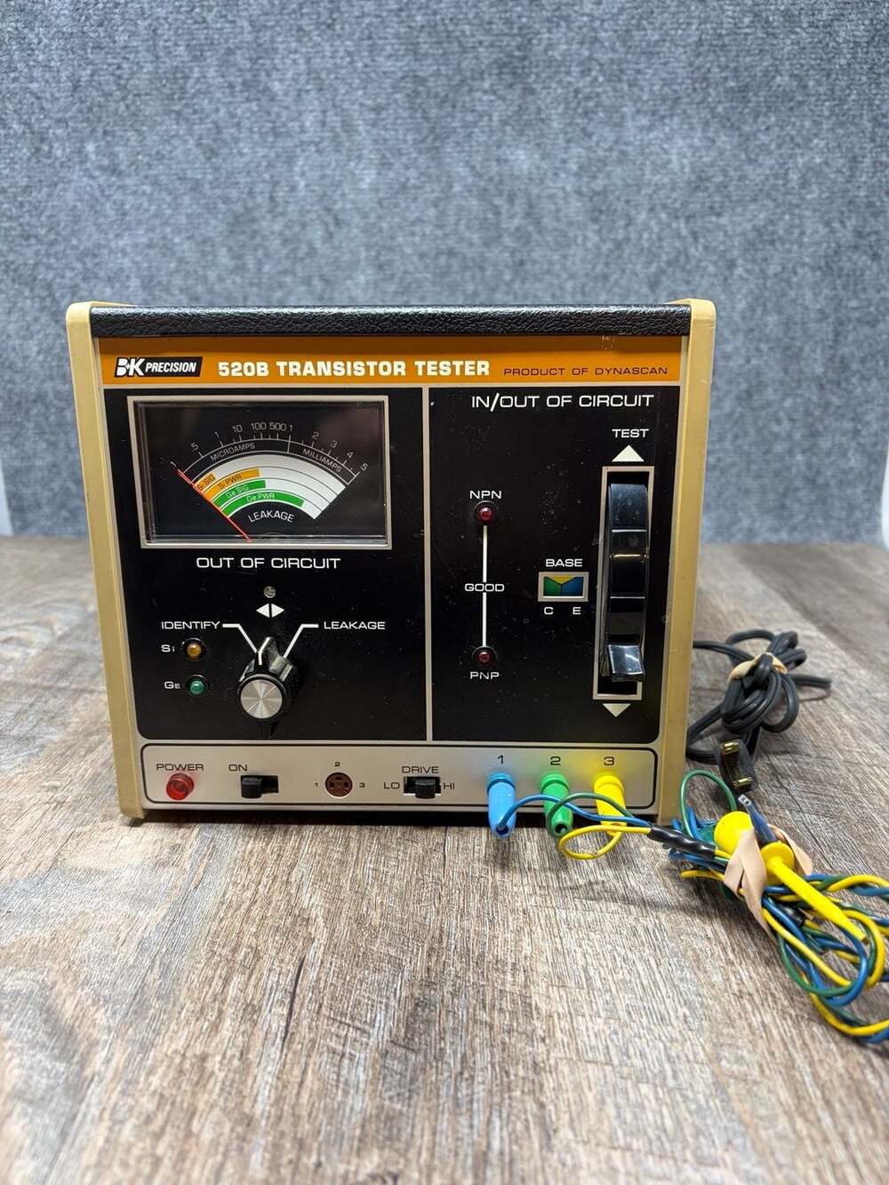 BK Precision 520 Transistor Tester w Probes Vintage Powers / Turns On Dynascan